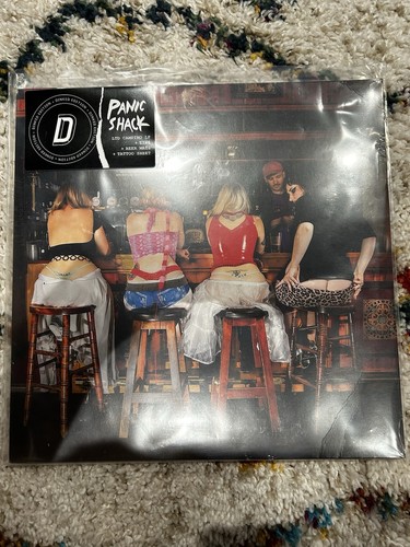 Panic shack dinked red - shack, red/white