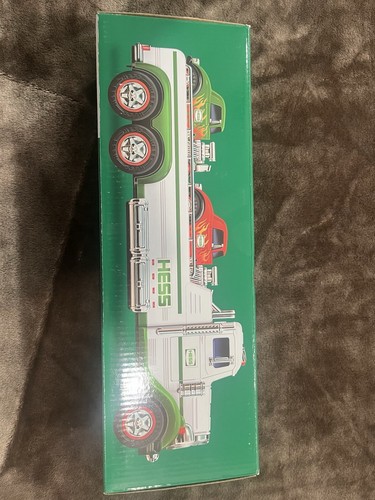Hess flatbed truck and - flatbed, hot