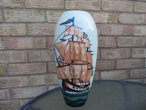 Moorcroft large hms sirus - moorcroft, 14"