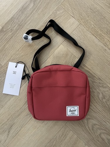 New herschel classic crossbody - classic,