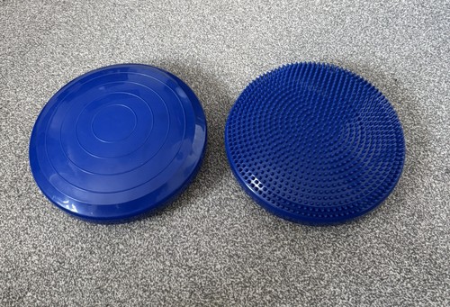 Cricket pack wobble - cricket, mat