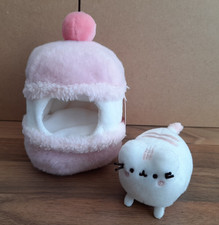 BNWT Pusheen Shop Exclusive