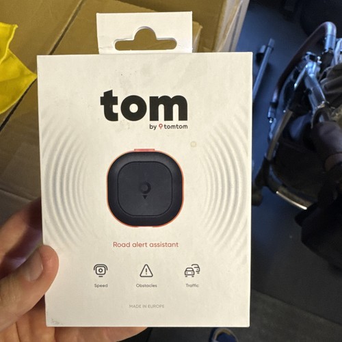 Tom tomtom road alert - tom,