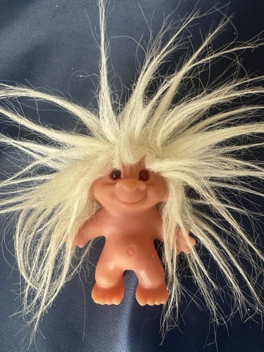 Vintage dam troll doll - 3”,