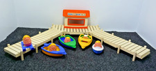 Vintage 1970's Weebles Harbour with 5 Weebles Four Boats and pair of Skis