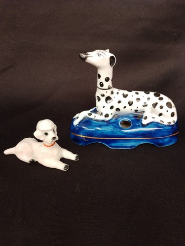 Vintage ceramic dog - x2,