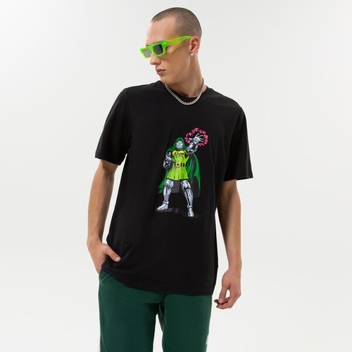 Brand new adidas - marvel, dr