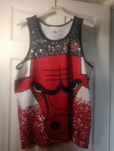 Mens size medium - size, mitchell