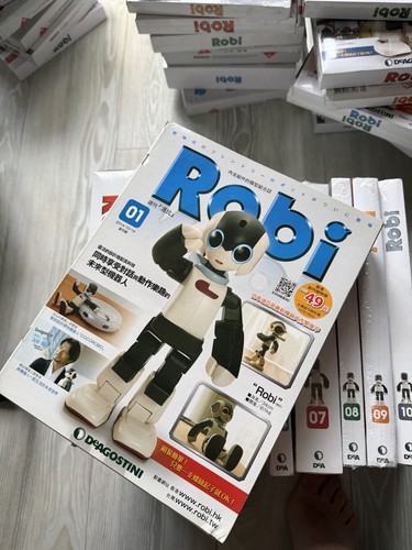 Deagostini robi robot - deagostini, full