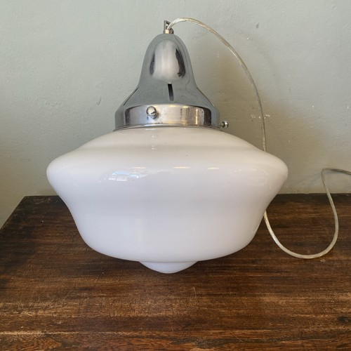 Large art deco opaline - large, milk