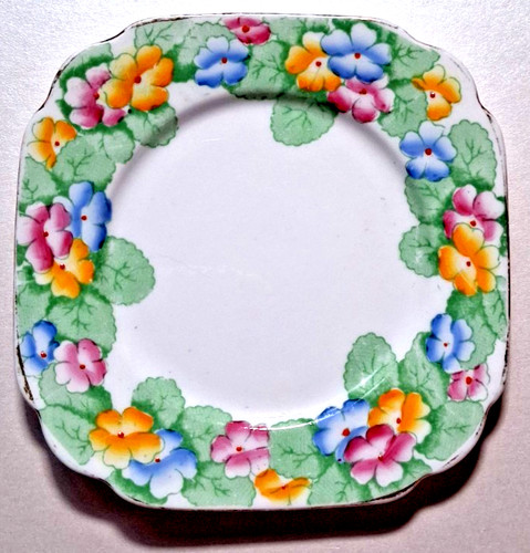 Small royal albert primrose - albert,