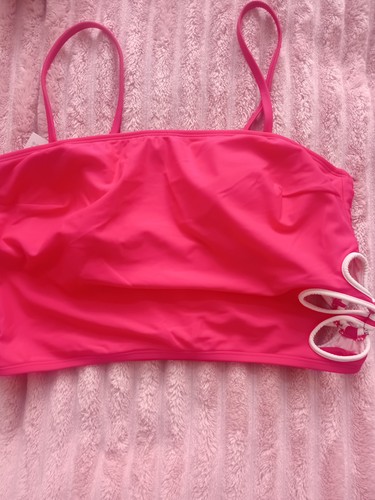 Pink tankini top with daisy - with,