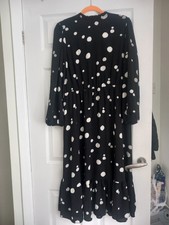 BNWT Papaya Matalan Black