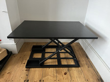 Yo-Yo Desk Converter for Standing