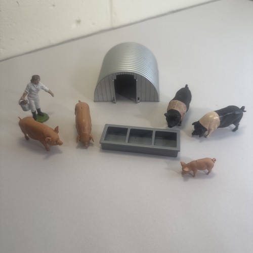 Britains farm pigs piglets - britains, &