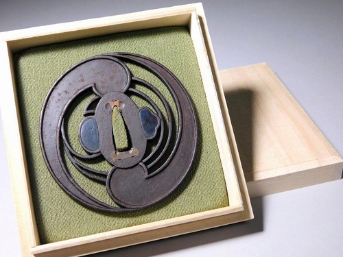 Tomoe mon crest sukashi - sukashi, 84mm