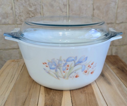 Vintage pyrex blue - vintage, iris