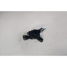 ENGINE MOUNTING BRACKET FOR