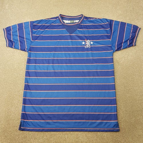 Chelsea football shirt - football, large
