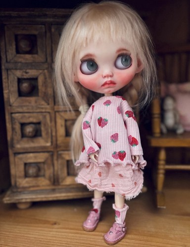 Blythe doll outfit - doll,
