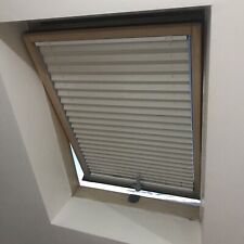 SKYLIGHT PLEATED BLIND TO FIT VELUX SIZES C04 OR GGL 6 - THERMAL BLINDS