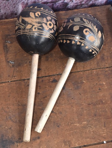 Vintage pair mexican - of, carved