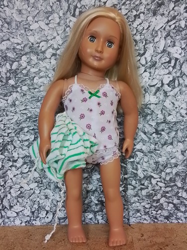 Handmade clothes for dolls - 18",