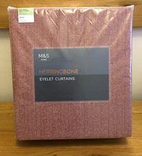 M&S Herringbone Eyelet