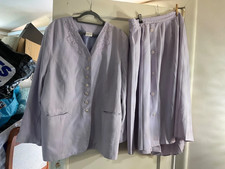 Premier collection ladies lilac 2 piece wedding outfit skirt & Jacket 24