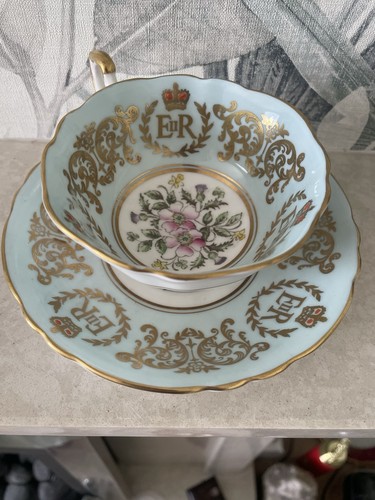 Vintage paragon queen - paragon,