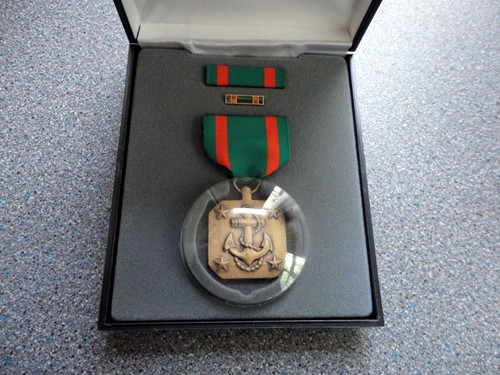 Pre owned navy marine - u.s.,