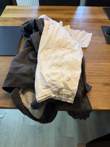 Men size medium clothes - men’s,