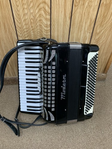 Modern accordion - modern,