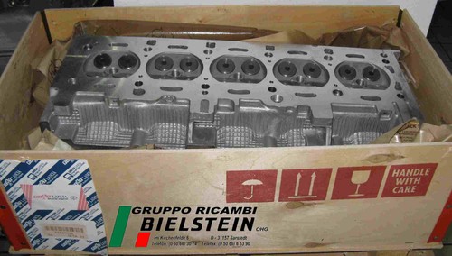 Cylinder head 20v - cylinder,