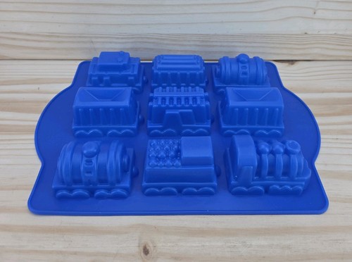 Silicone cake mould train - cake,