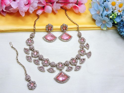 Pink indian bollywood style - pink,