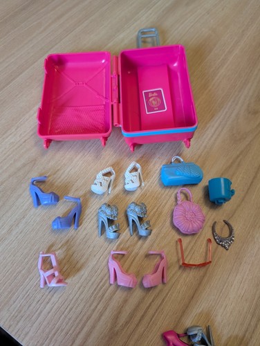 Vintage sindy barbie travel - vintage,
