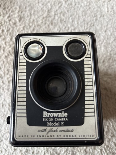 Vintage kodak brownie - brownie, six-20