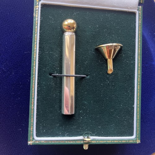 Silver scent bottle funnel - &,