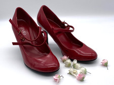 Vintage Evie Shoes Women Size 4 Lacquer Red Hills Straps