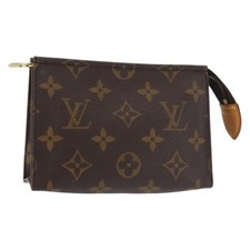 LOUIS VUITTON Monogram Poche