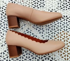 DAMART SIZE 6E NUDE LEATHER