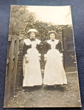 WW 1 period  2 maids in