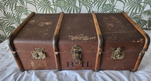 Large antique steamer trunk - antique,