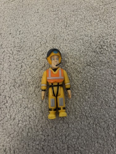 Fireman sam yellow lifeguard - sam,