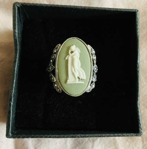 Vintage green wedgwood - vintage,