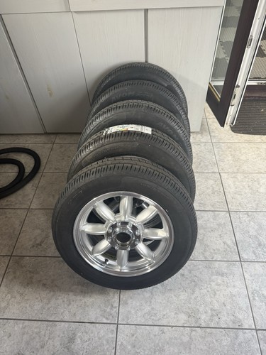 Silver alloy wheels 15inch - wheels,
