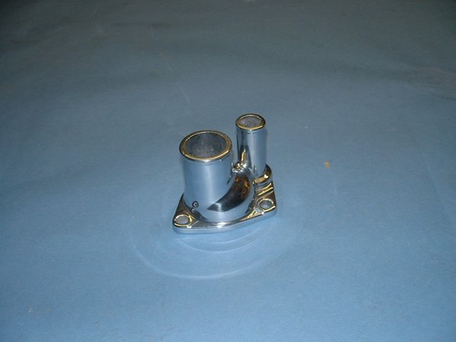Thermostat housing jaguar e - housing,