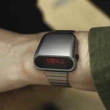 1970s Vintage Retro Metal LED Digital Watch for Men Steampunk Style S1000