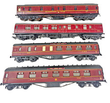 Rake Of 4X Hornby R4078 OO